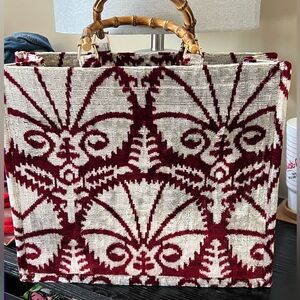 Woven Bamboo Handle Tote Bag in Burgundy and Cream